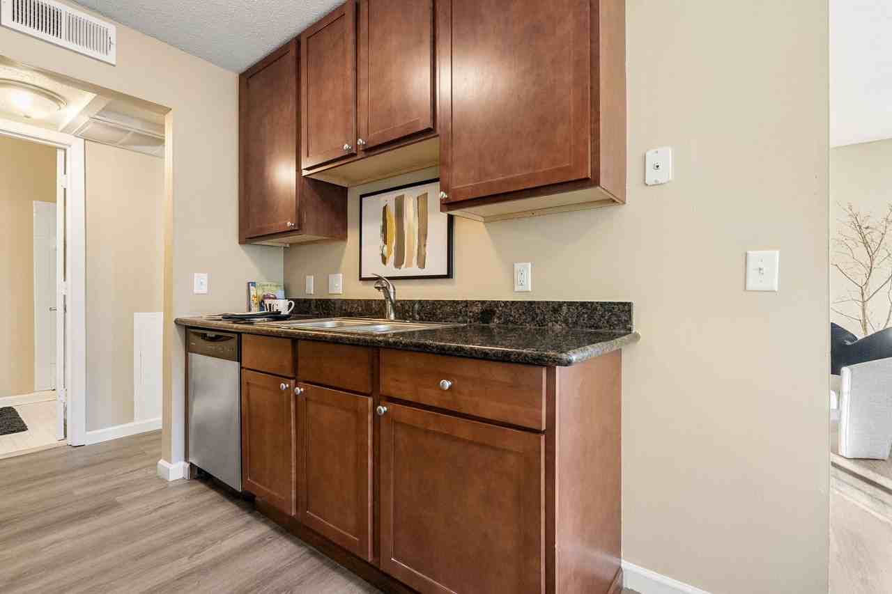 6401 Camden Ave N - Photo 6 of 25