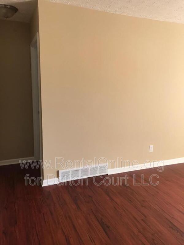 1811 Dalton Ct #B - Photo 5 of 16