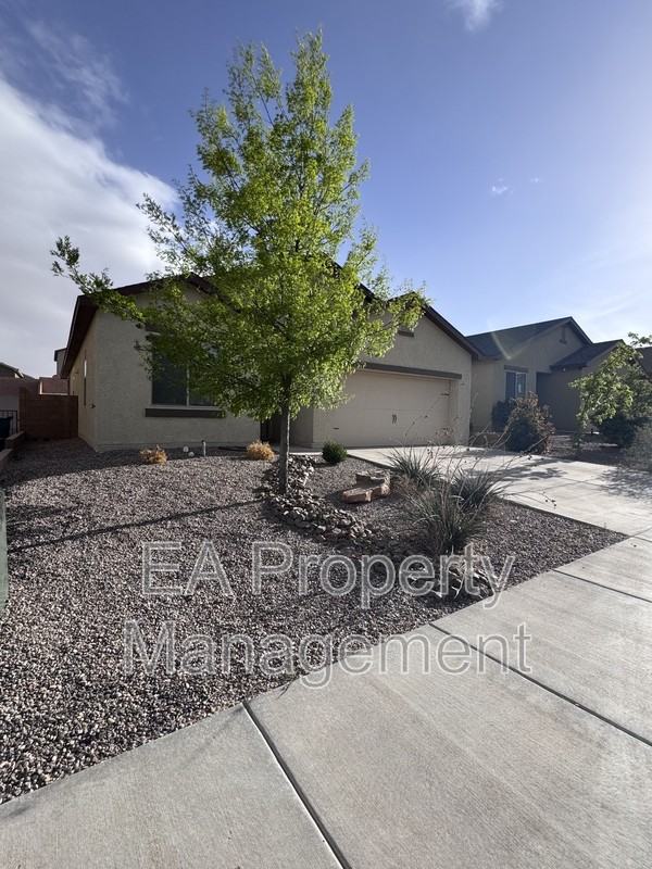 3735 Buffalo Trail Rd Ne - Photo 3 of 32