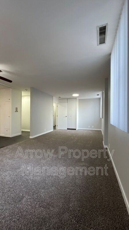 2501 N St - Photo 4 of 13
