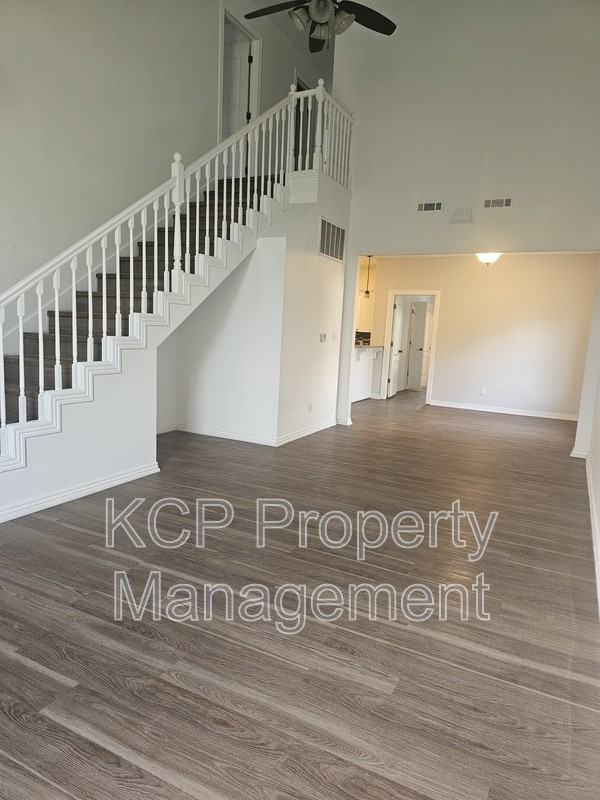 108 Johnson Dr - Photo 3 of 23