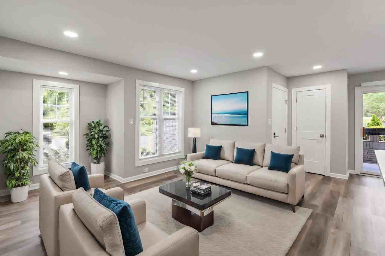 Elizabeth Park - Photo 7 of 16