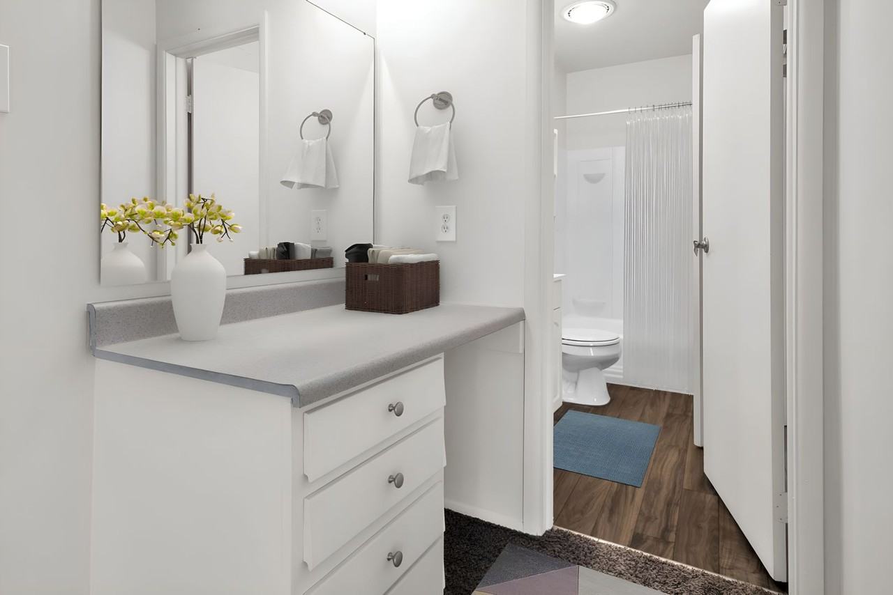 Cambridge Dorchester Apartment Homes - Photo 3 of 50