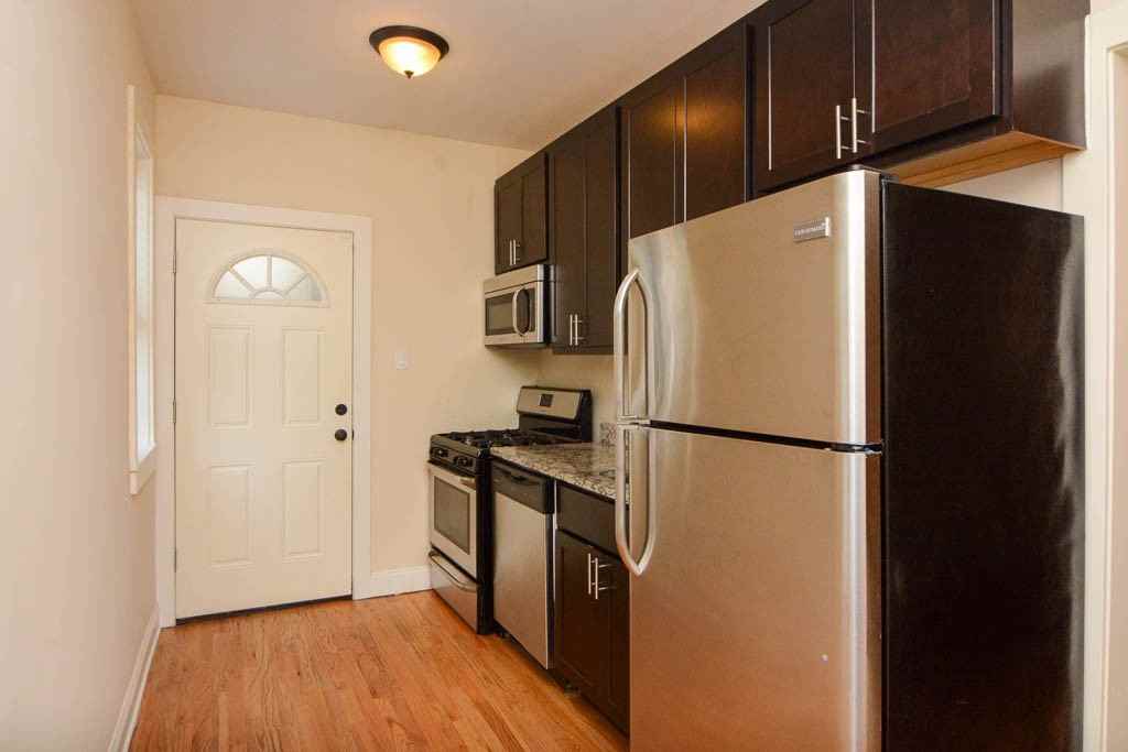 ASHLAND + IRVING #1S - Photo 2 of 20