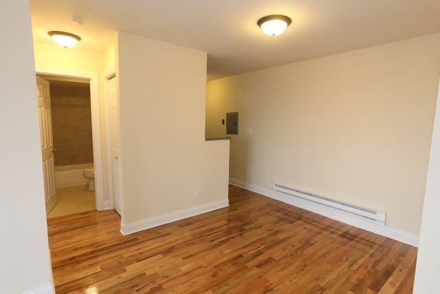 555 W Arlington Pl #408 - Photo 6 of 18