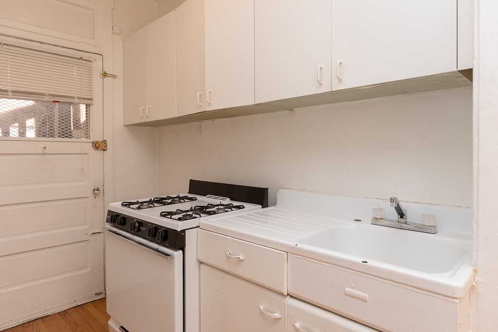 626 W Cornelia Ave #1S - Photo 3 of 20