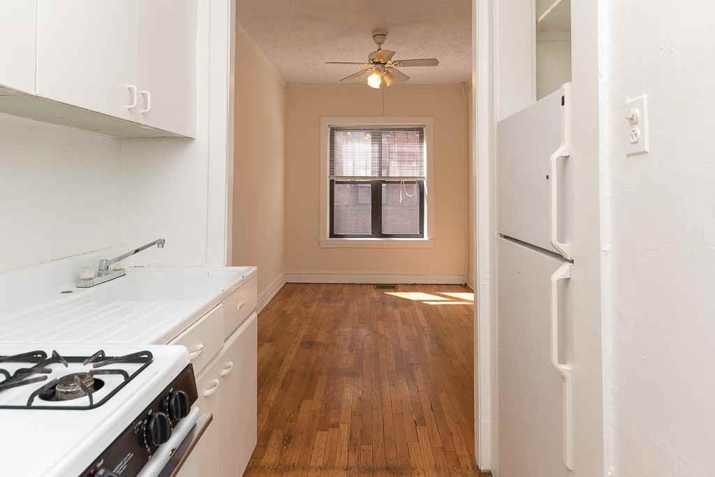 626 W Cornelia Ave #1S - Photo 4 of 20