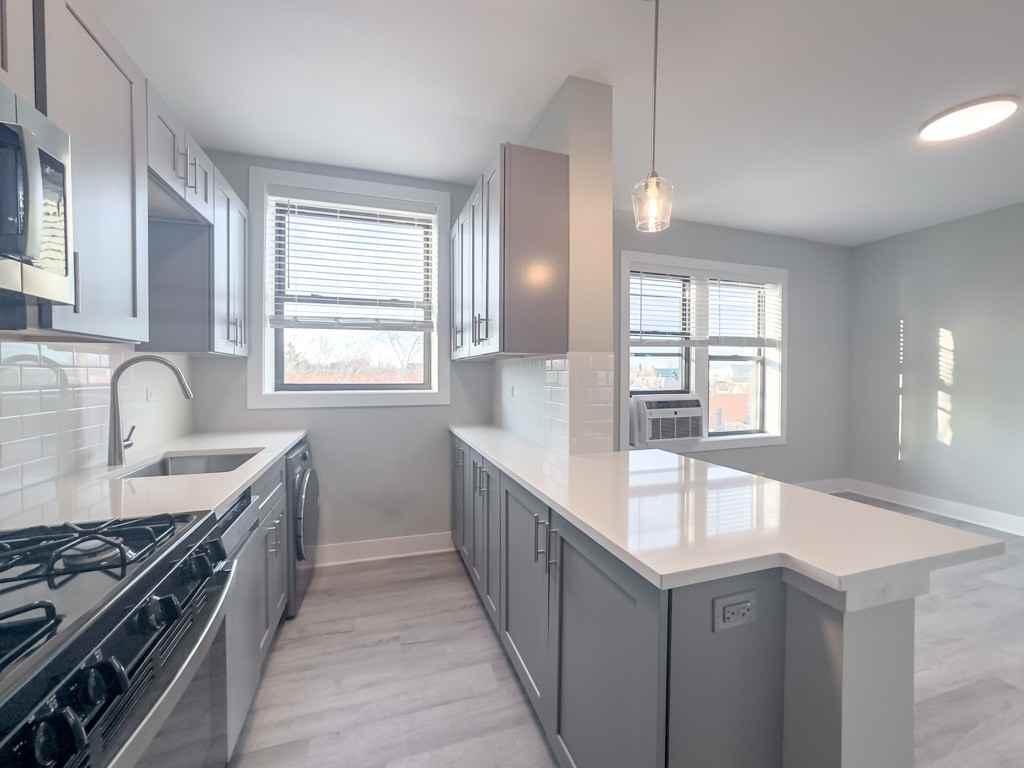 373 Hazel Ave #6D - Photo 3 of 21