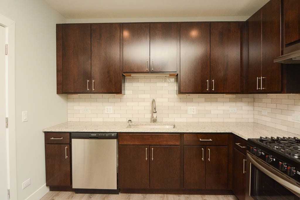 1147 Maple Ave #1 - Photo 2 of 21