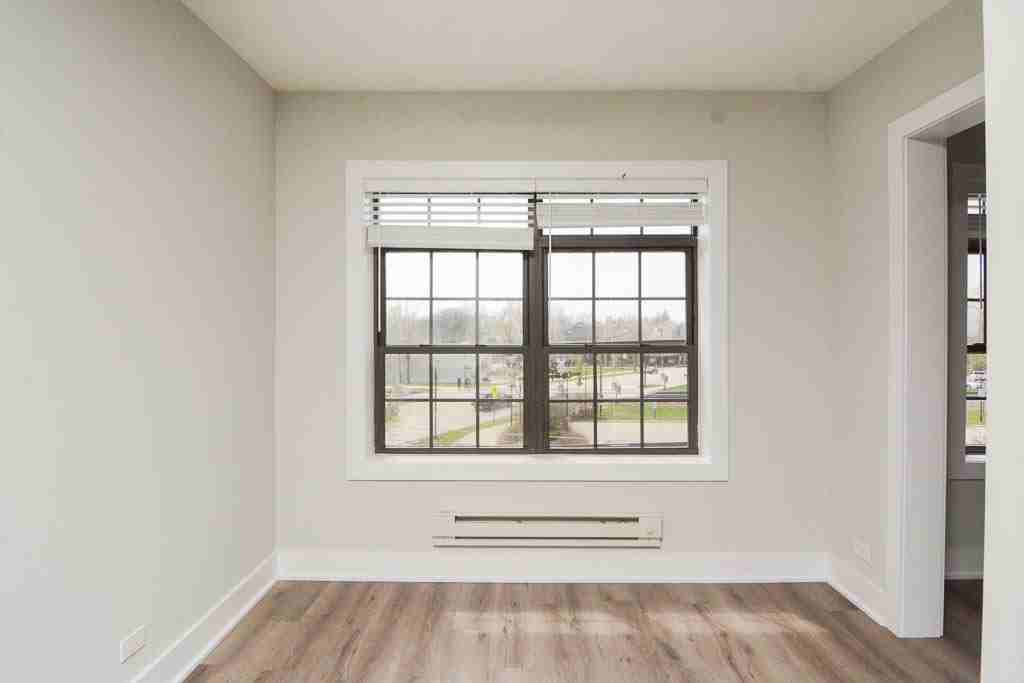 725 St Johns Ave #12 - Photo 5 of 21