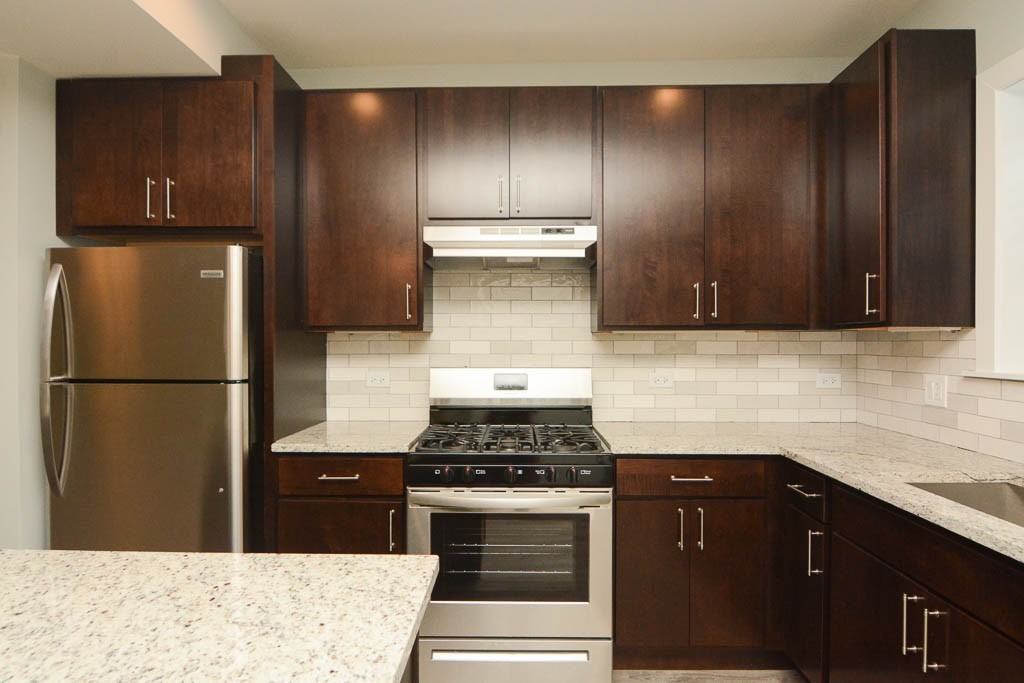 916 Crain St #3 - Photo 3 of 21