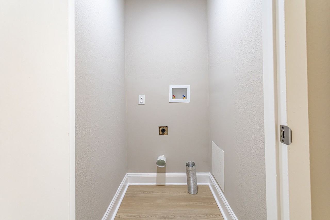 The Eastern Apartments - Photo 6 of 50