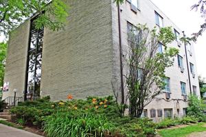 featured image of 502 E Main St