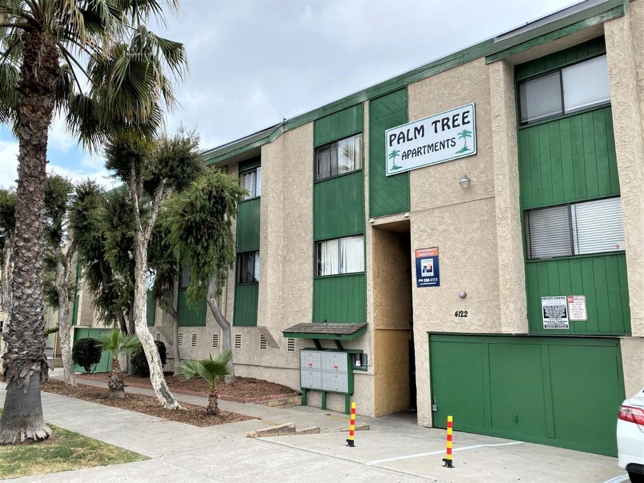 4122 Marlborough Ave - Photo 2 of 43