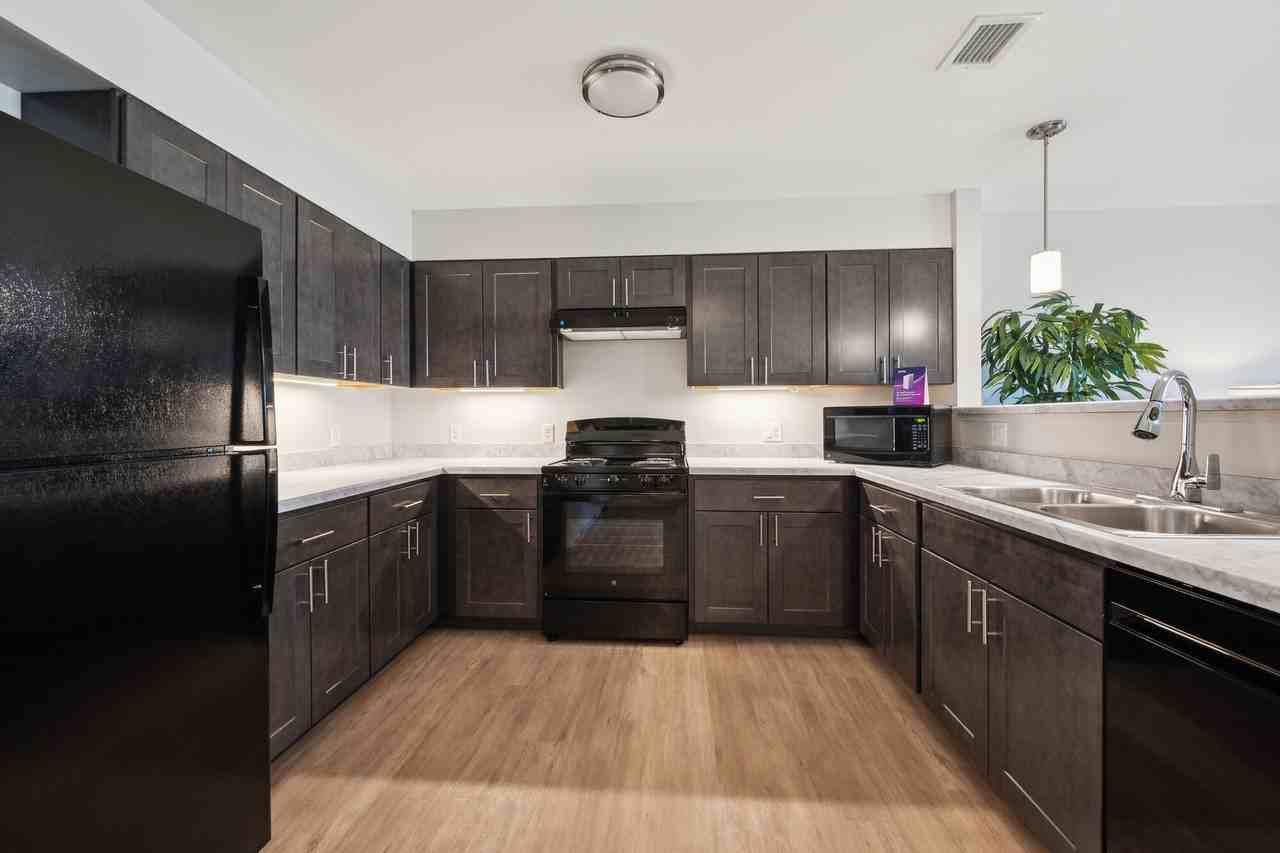 Willis Senior Lofts - Photo 2 of 21