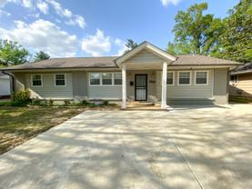 4152 Rhodes Ave - Photo 1 of 1