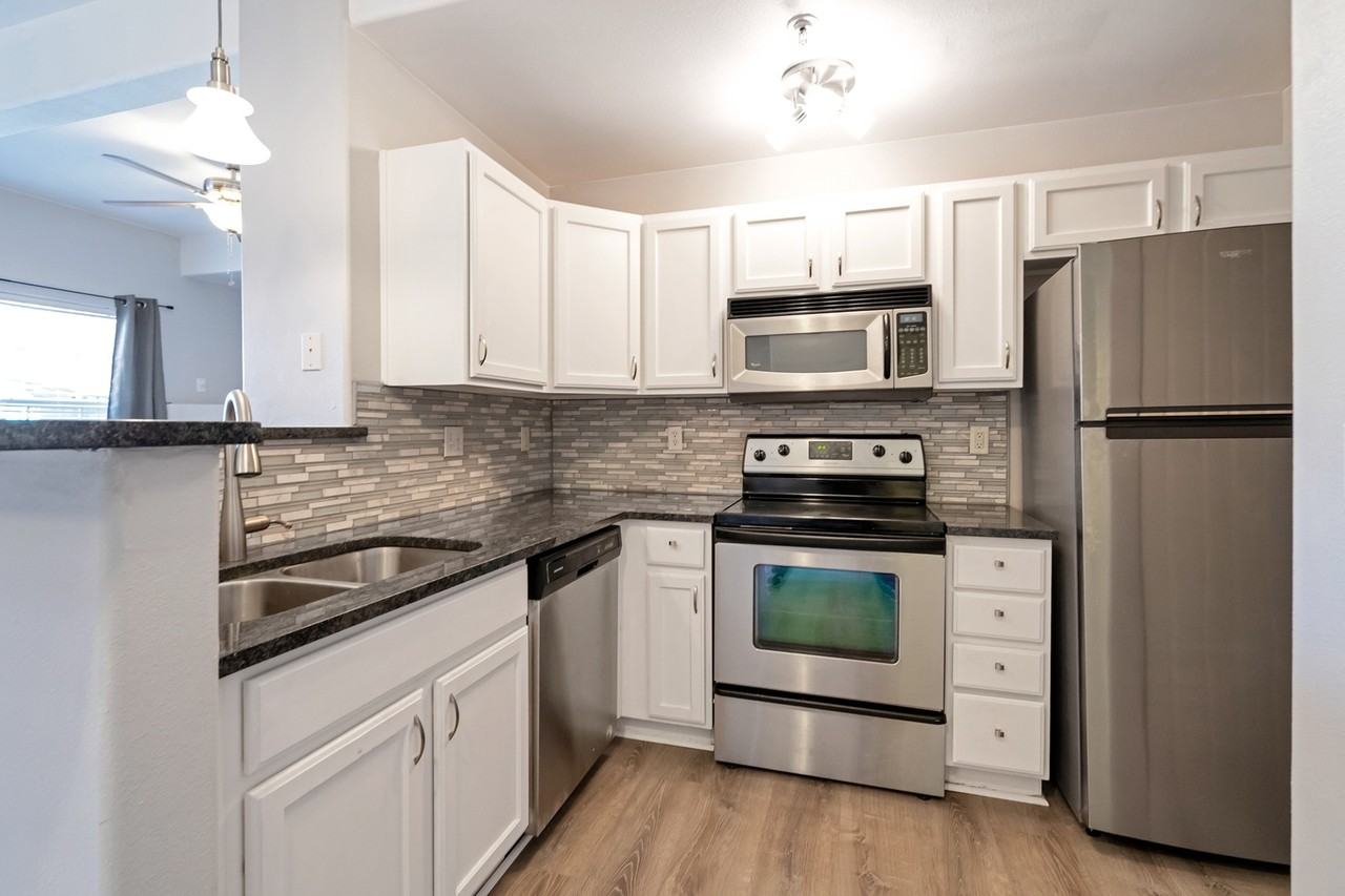 14207 E Grand Dr #75 - Photo 5 of 22