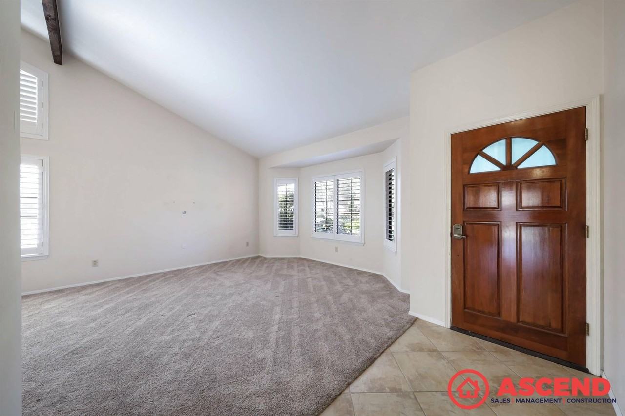 7113 Aztec Way - Photo 3 of 20