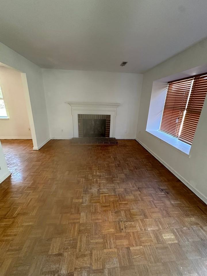 162 Lake Saponi Dr - Photo 2 of 12