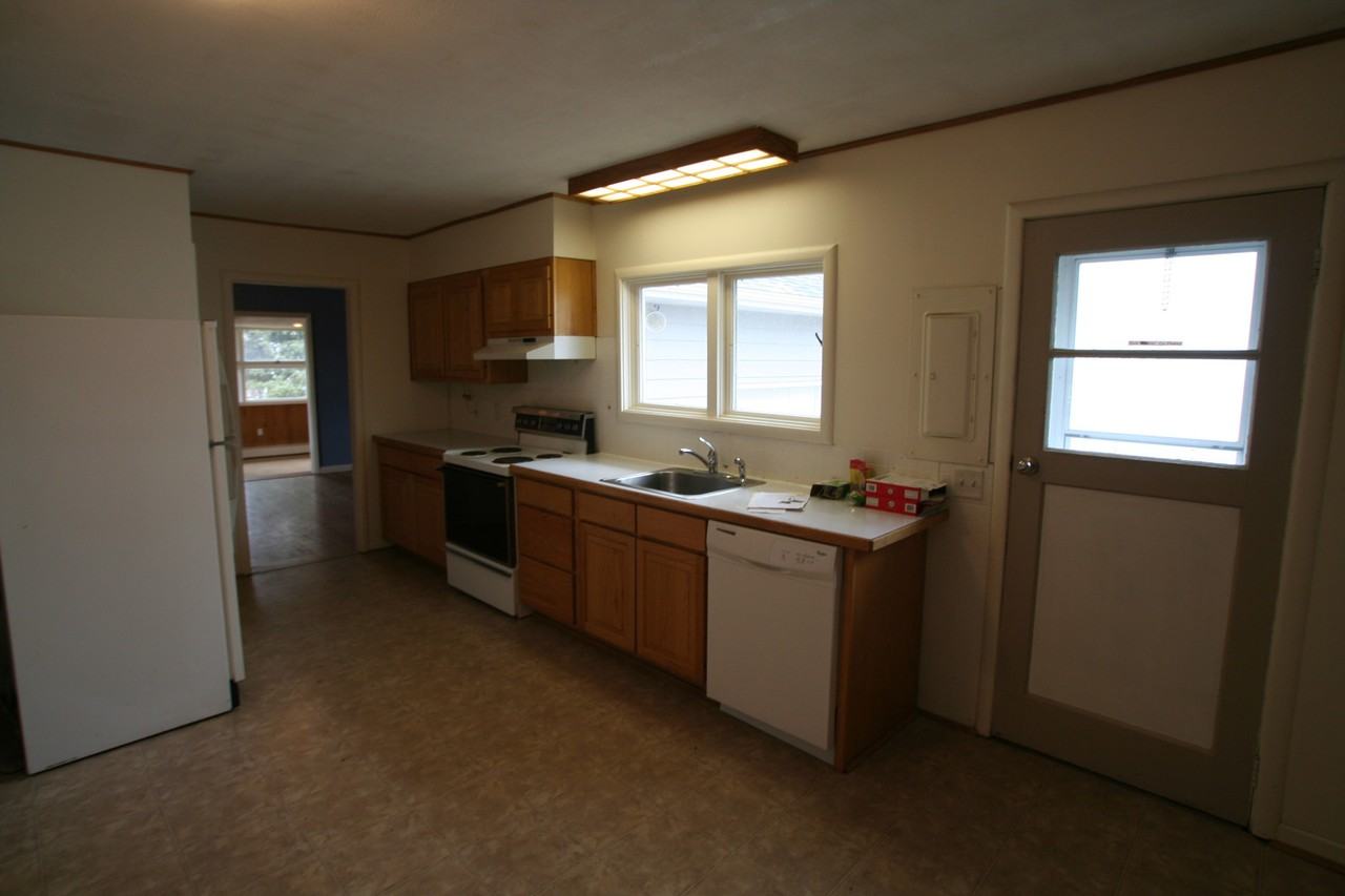 26677 Frontage Rd - Photo 2 of 35