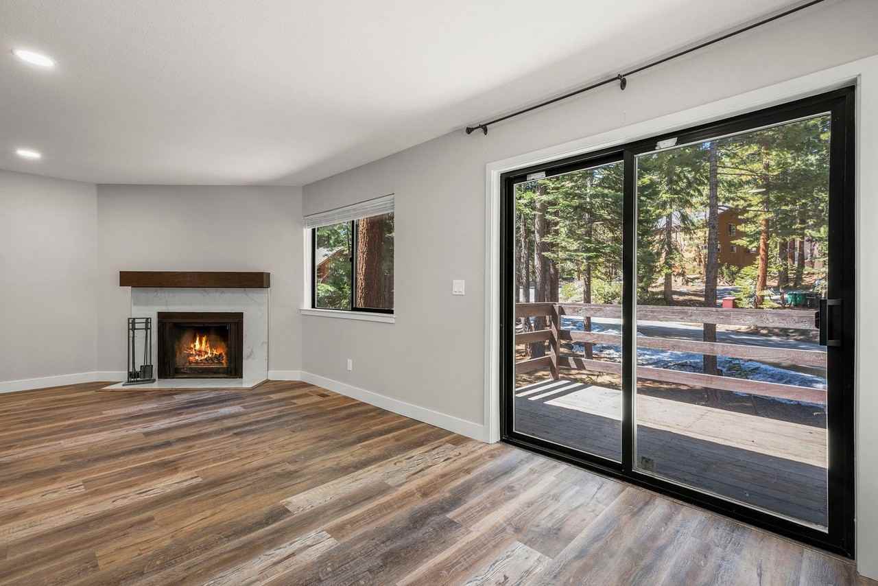647 Village Blvd - Photo 4 of 19