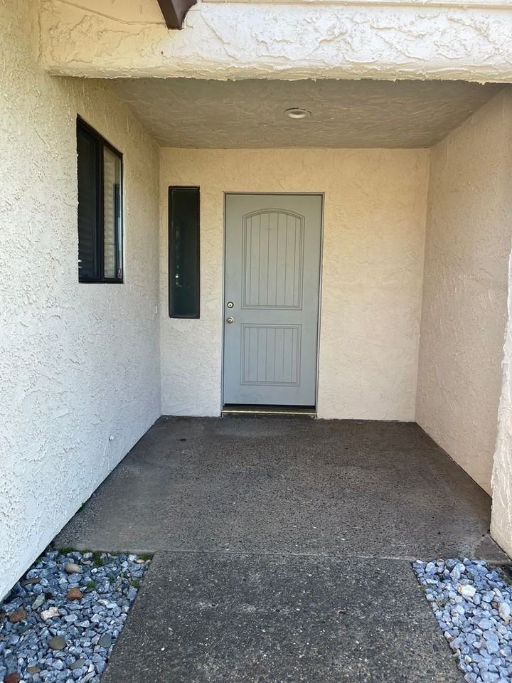 4146 Villa Dr - Photo 2 of 36