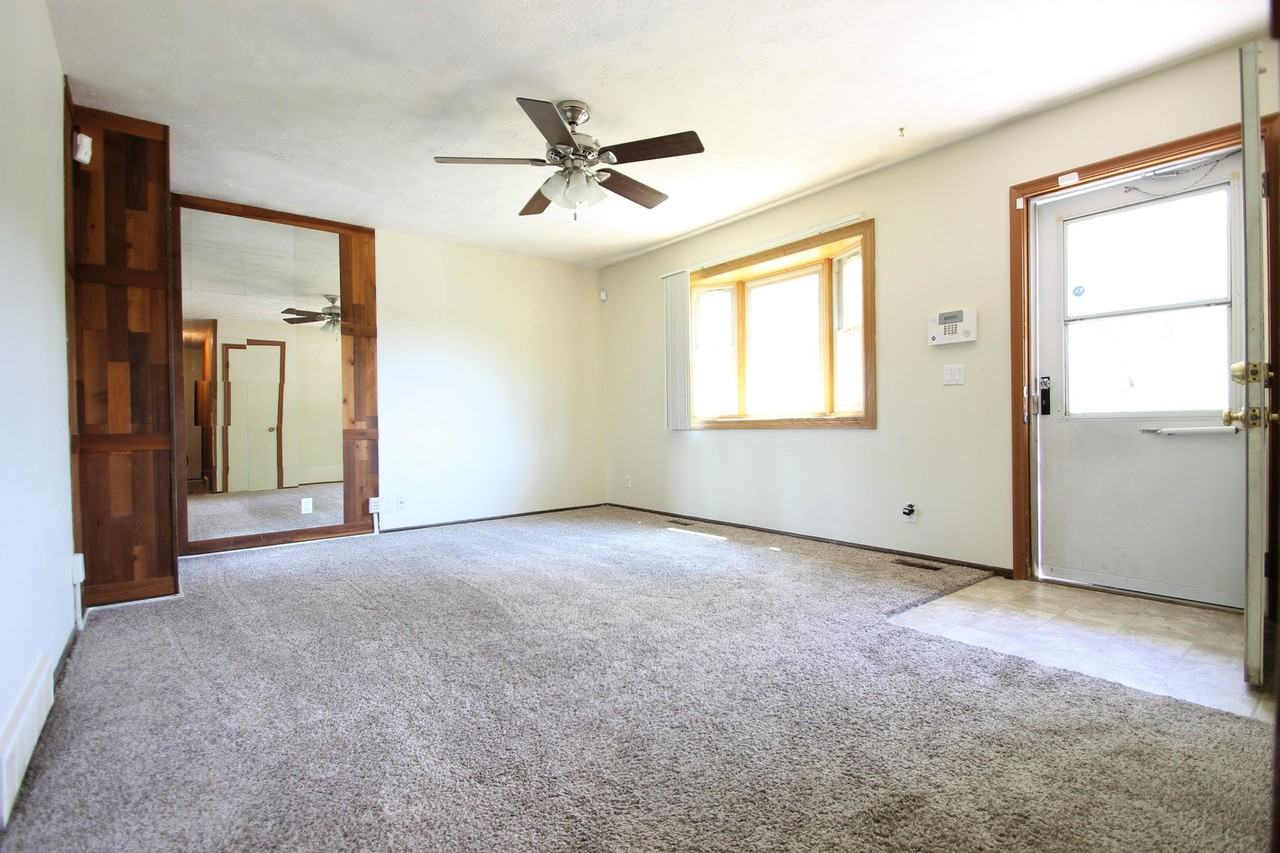 9230 Grand Ave - Photo 2 of 13