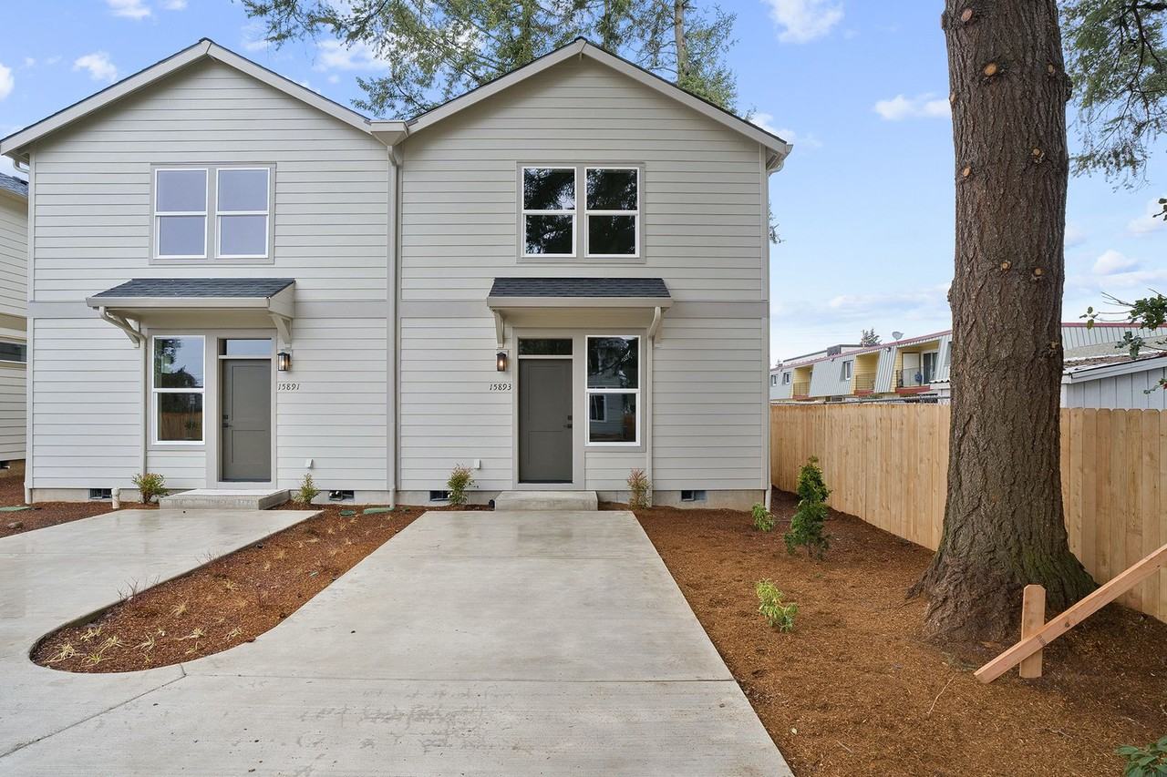 15893 Se Washington Ct - Photo 3 of 28
