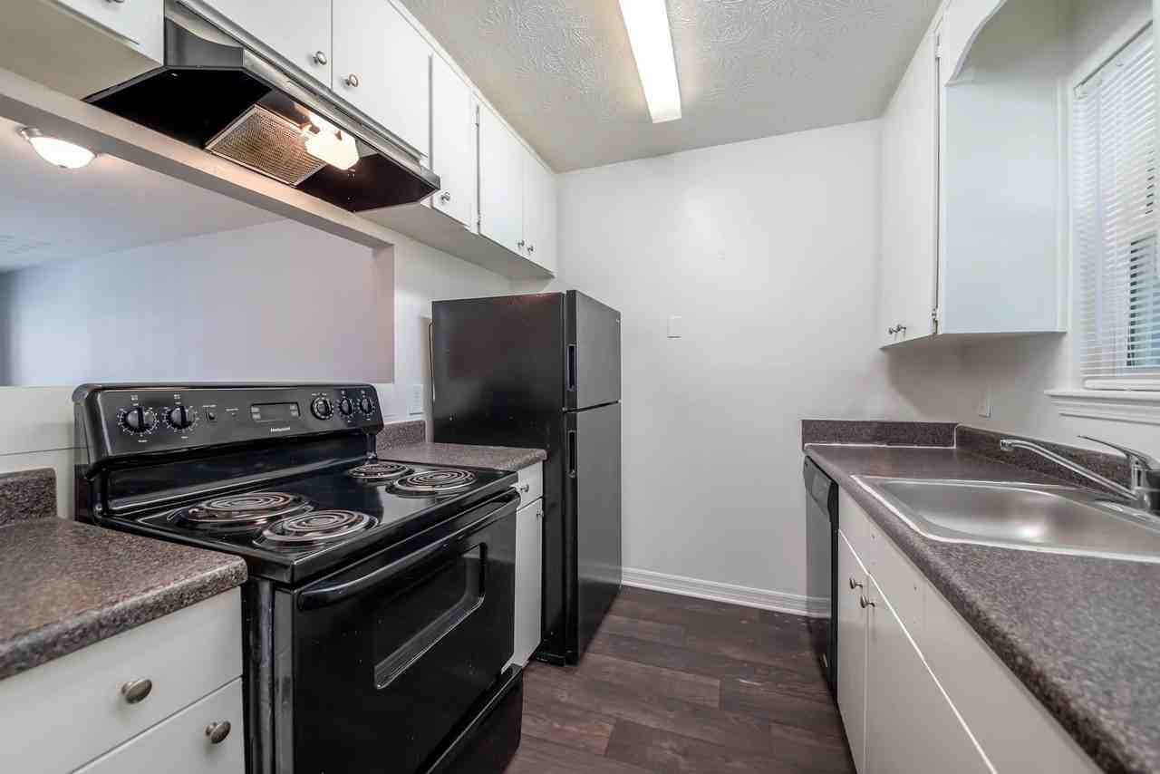 Prospect Heights Apartments - Photo 3 of 21