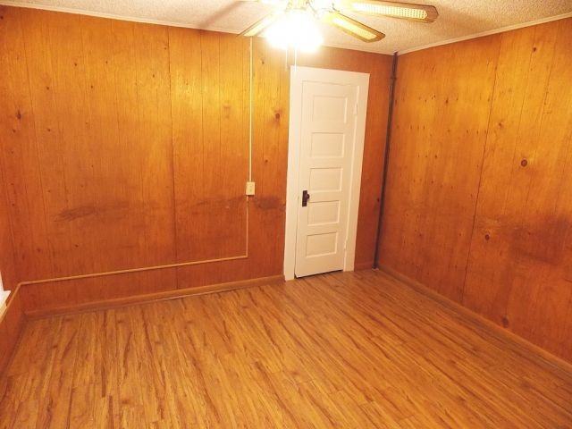 307 S 28th St #11 - Photo 3 of 6