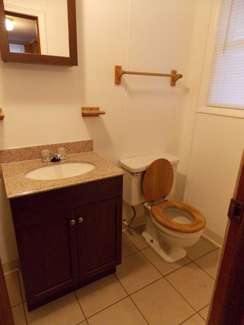 307 S 28th St #11 - Photo 5 of 6
