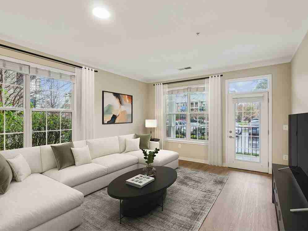 Avalon Falls Church - Photo 4 of 49