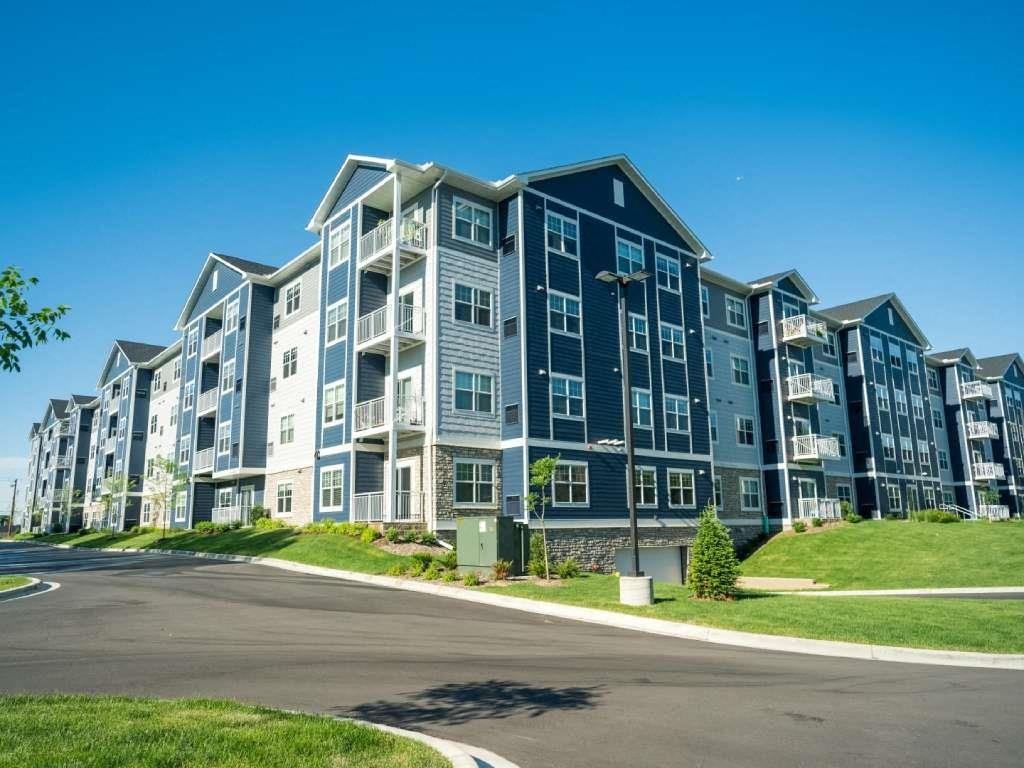 The Barnum - Photo 2 of 50