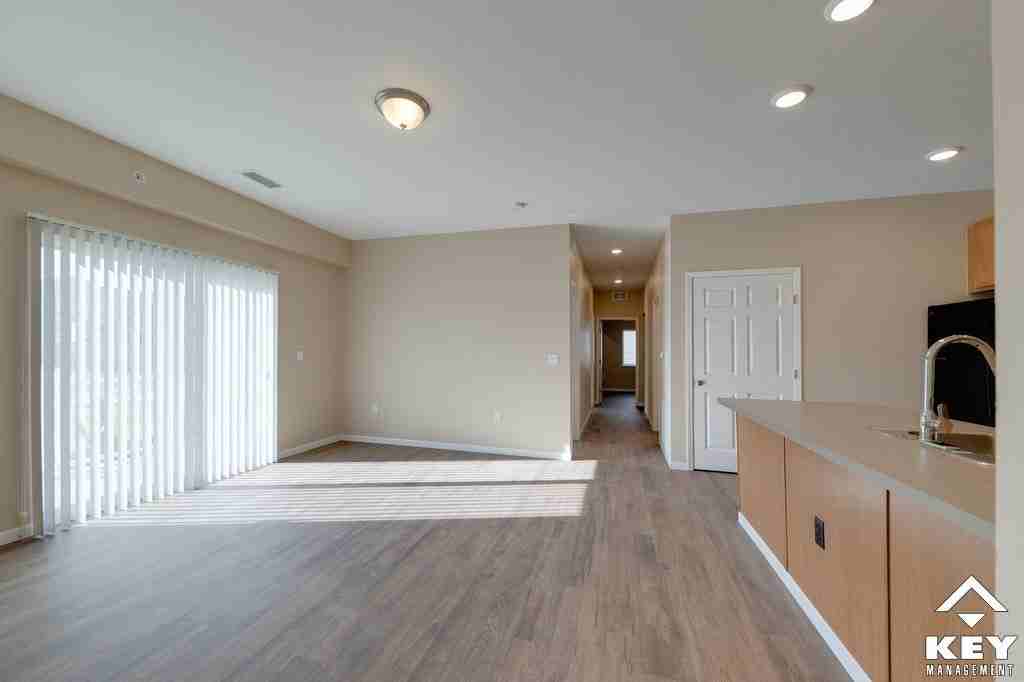 Commerce Gardens - Photo 3 of 16