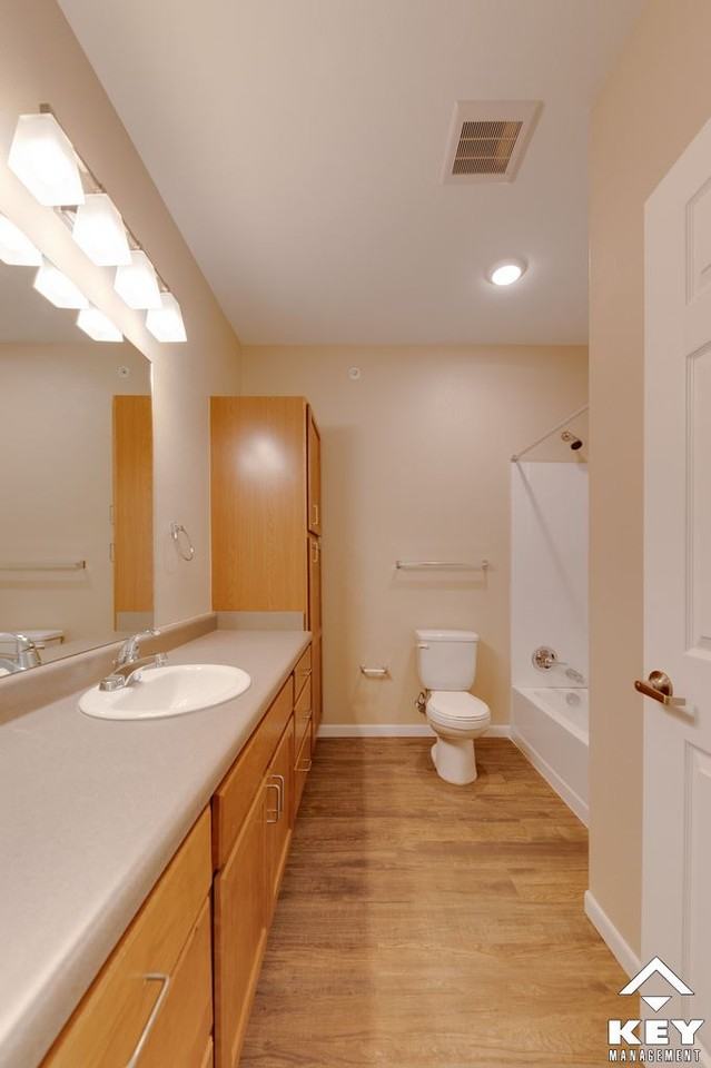 Commerce Gardens - Photo 7 of 16