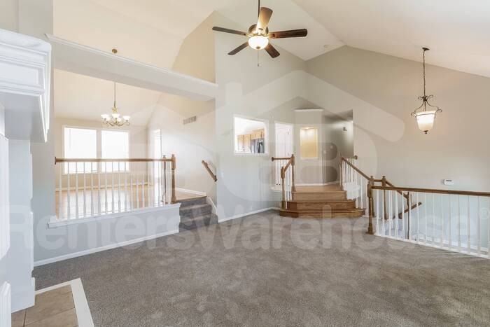 2105 Sw Eyrie Rd - Photo 3 of 18