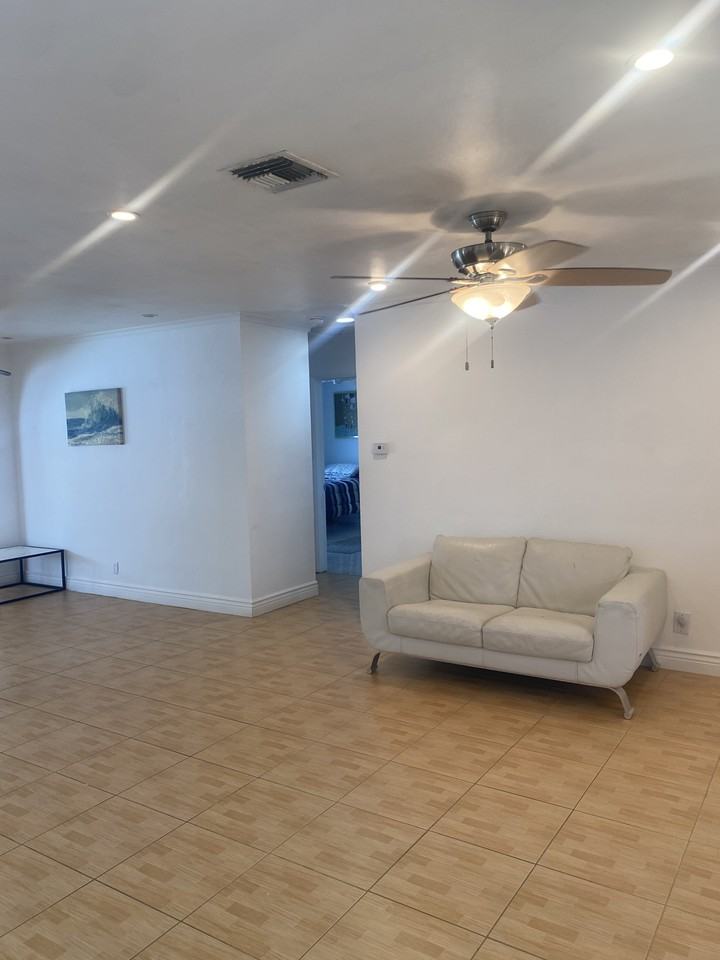 1973 Windward Dr #NA - Photo 5 of 14