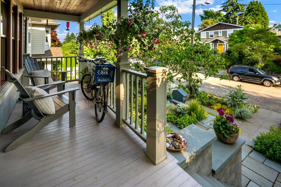 116 Ne 63rd St #NA - Photo 2 of 34