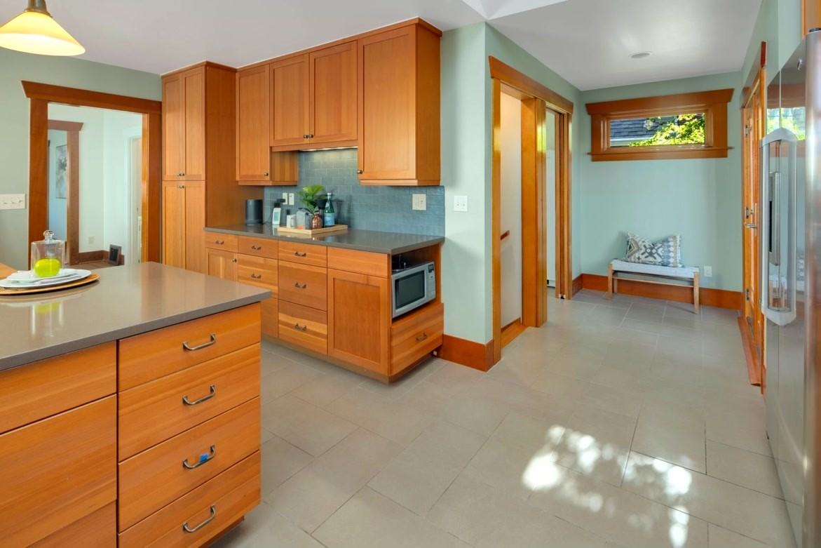 116 Ne 63rd St #NA - Photo 7 of 34