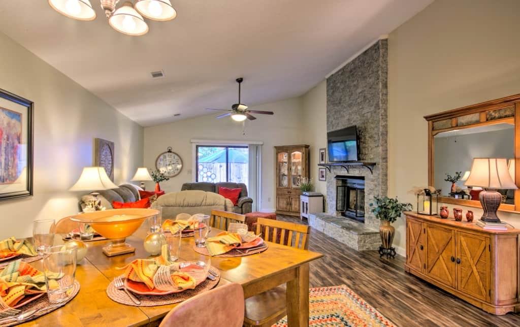 210 Woodhaven Ct #210 - Photo 5 of 26