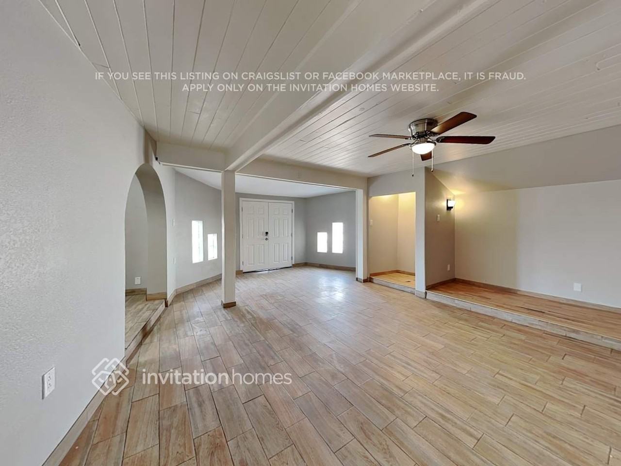 3230 W Port Royale Ln - Photo 3 of 18