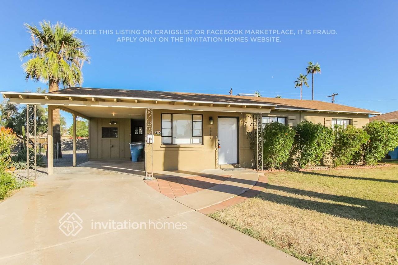 1944 W Gardenia Dr - Photo 2 of 18