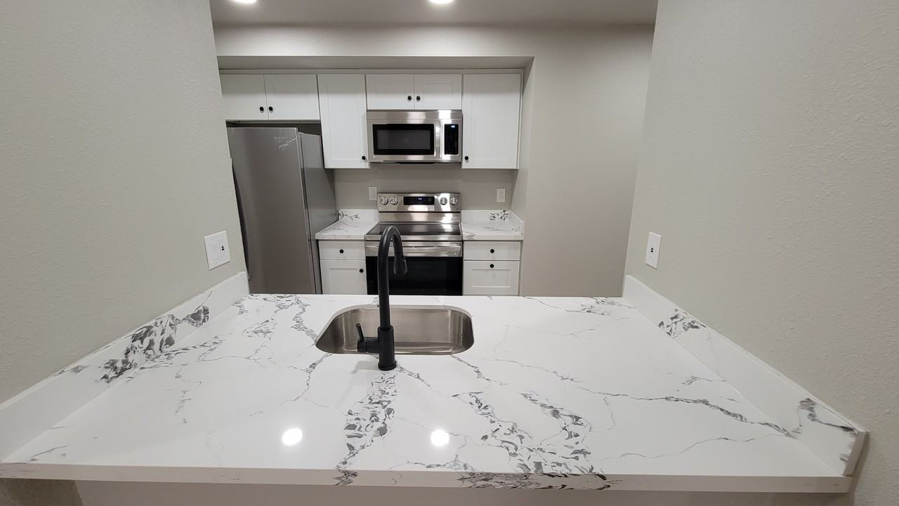 14555 Ne 32nd St #F304 - Photo 4 of 17