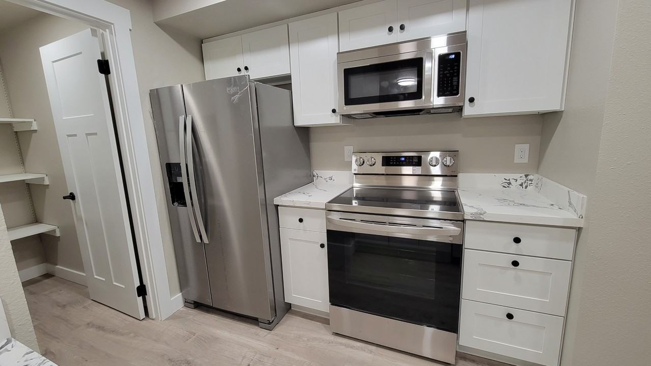 14555 Ne 32nd St #F304 - Photo 7 of 17