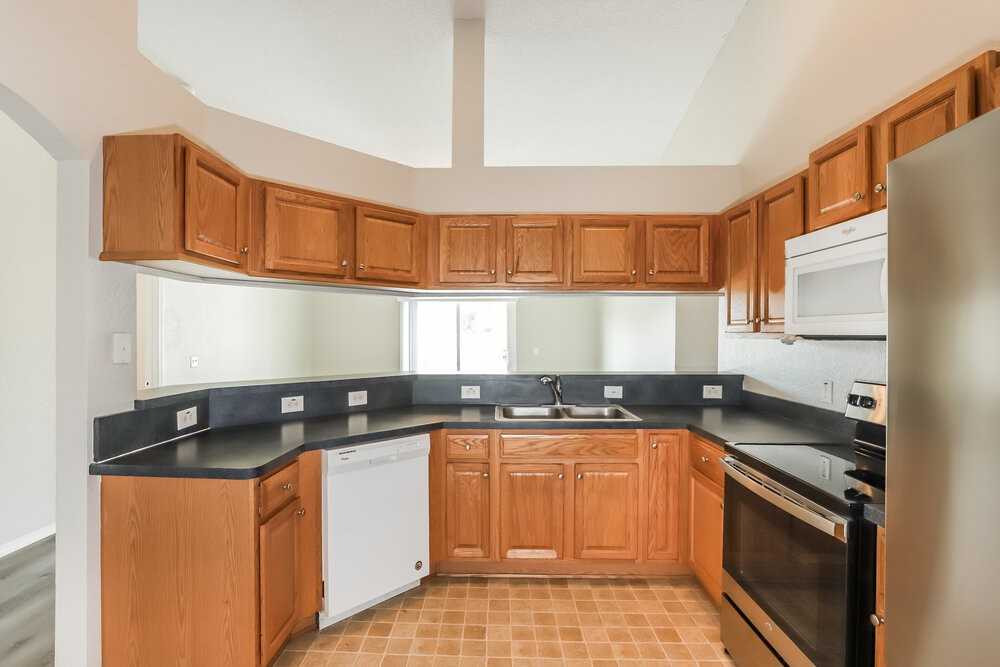 3460 Stoneway Dr - Photo 6 of 16