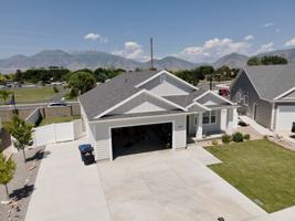 featured image of 109 N Main St