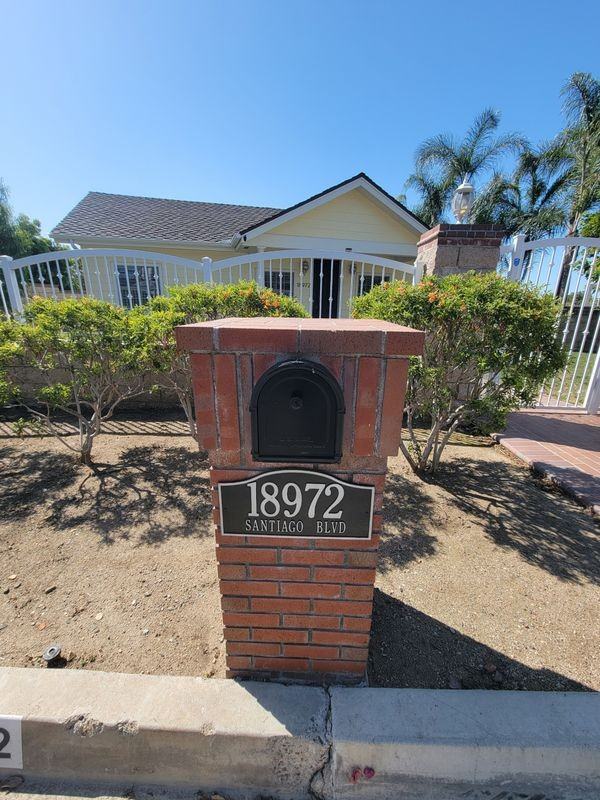 18972 Santiago Blvd - Photo 2 of 17