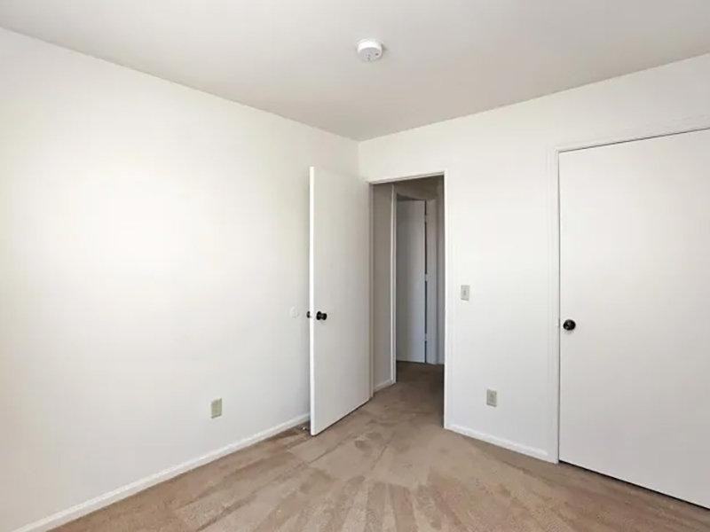 350 W 114th Ave - Photo 6 of 18