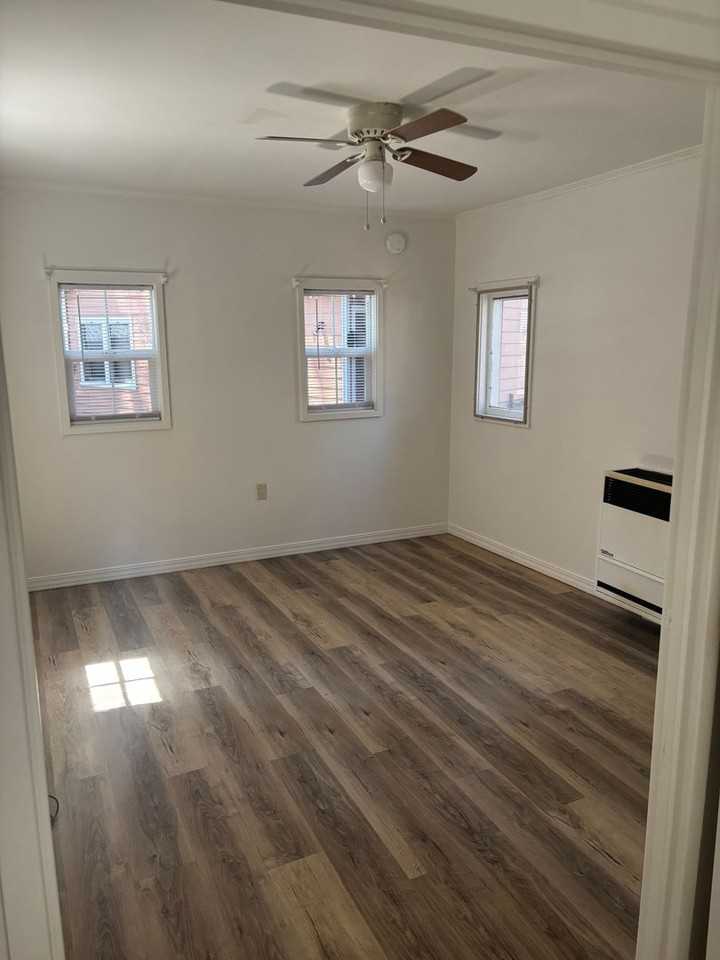 2815 Lake Forest Road #3 - Photo 3 of 9