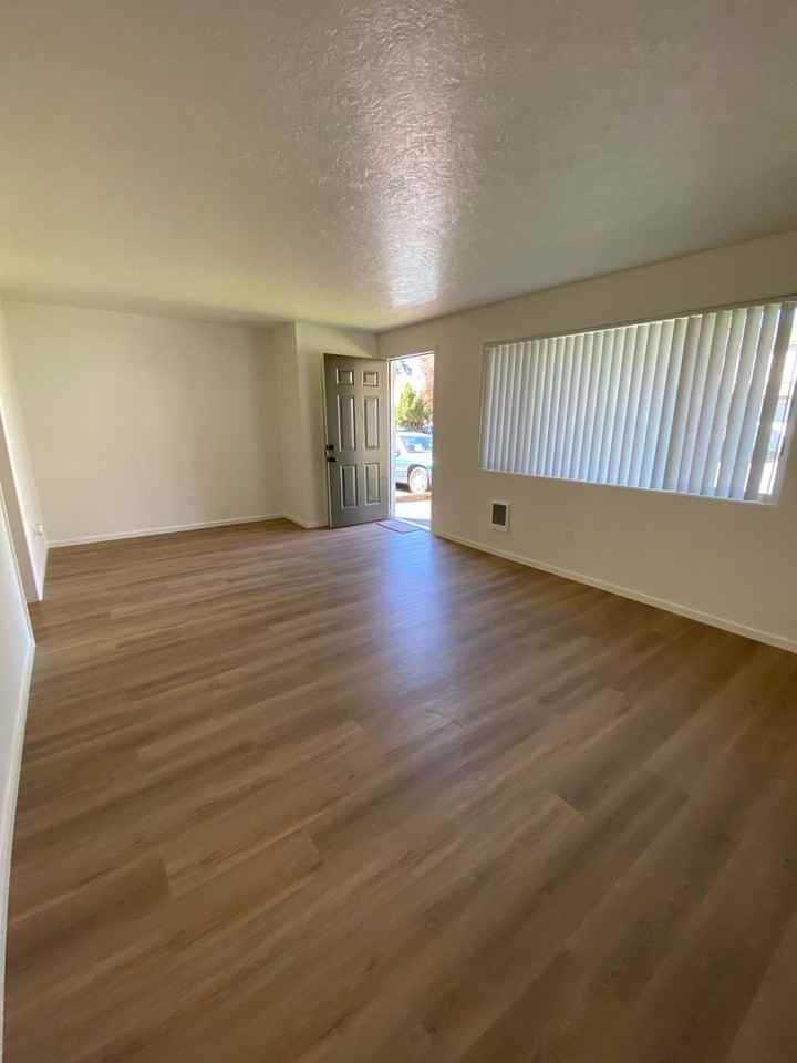 17925 E Burnside St #105 - Photo 2 of 22